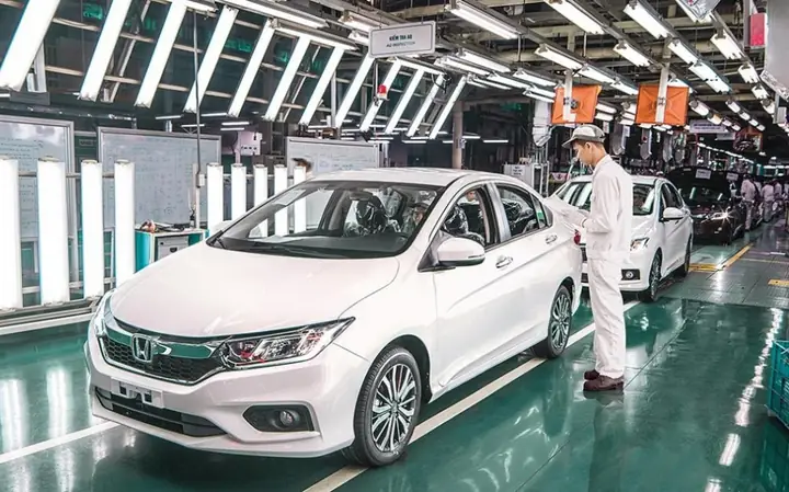 Ô Tô Nhập Khẩu Từ Trung Quốc Tăng Đột Biến, Xe Lắp Ráp Nội Địa Lo Sốt Vó