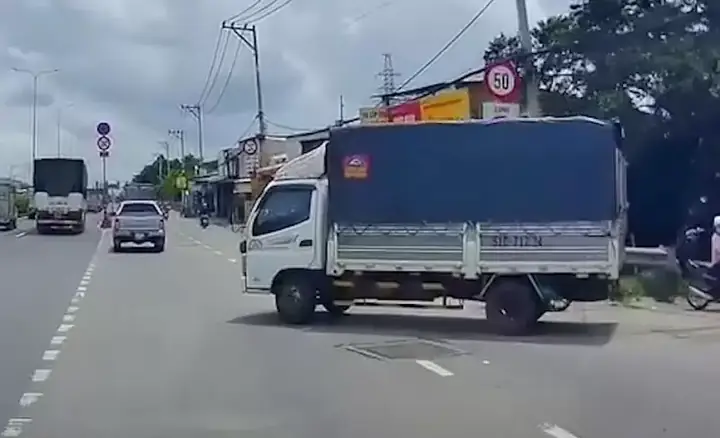 Xe Ô Tô Đang Chạy Tắt Máy: Hiện Tượng Khoa Học Và Những Điều Cần Biết