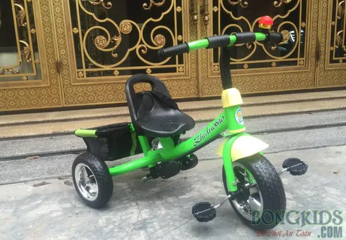 Hướng Dẫn Xử Lý Tình Huống Xe Ô Tô Bị Đạp Nhầm Chân Ga: Nguyên Nhân, Hậu Quả Và Cách Phòng Tránh