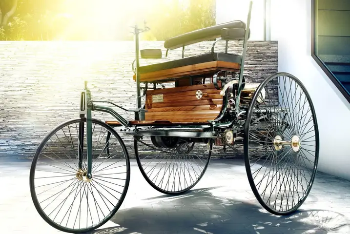 Ô Tô Đầu Tiên Trên Thế Giới Benz Patent Motorwagen Ra Đời Vào Năm 1885