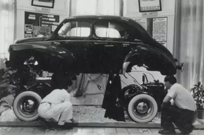 Những Chiếc Ô Tô Xuất Hiện Đầu Tiên