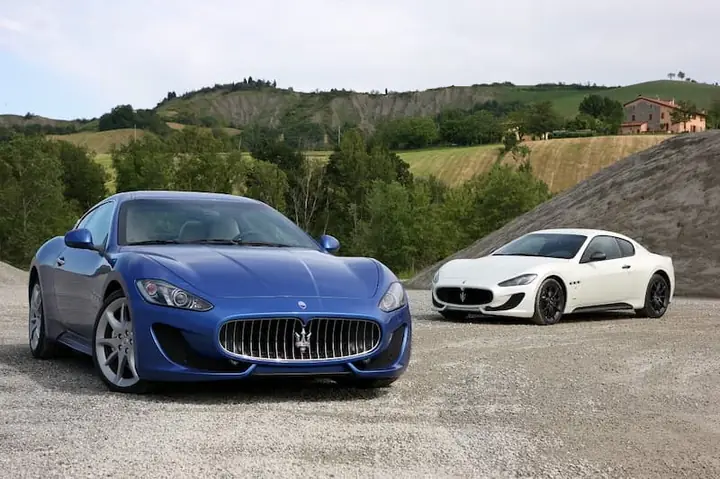 7/ Xế Hộp Maserati Granturismo