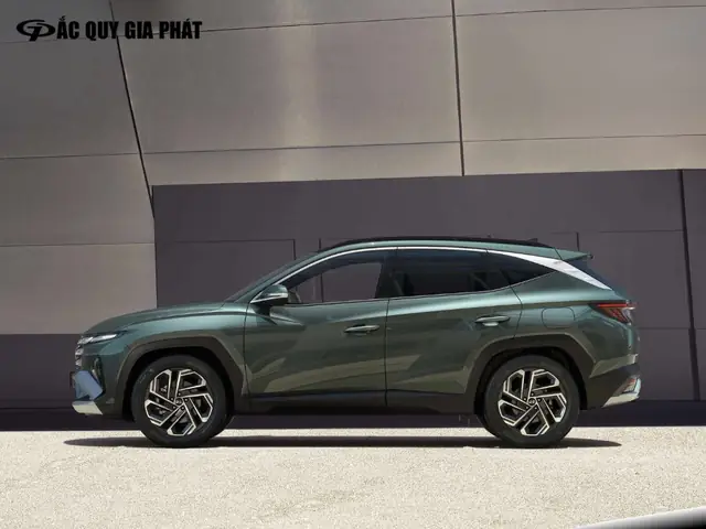 Hyundai Tucson Xanh Ngọc Lục Bảo