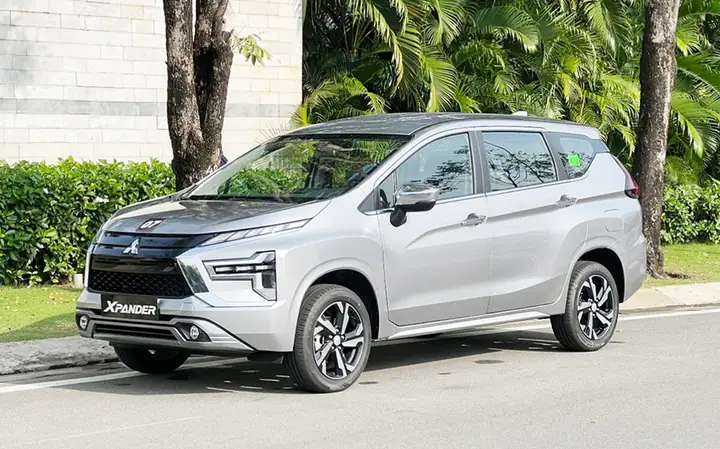 Xe Limousine Nội Bài Đi Hạ Long