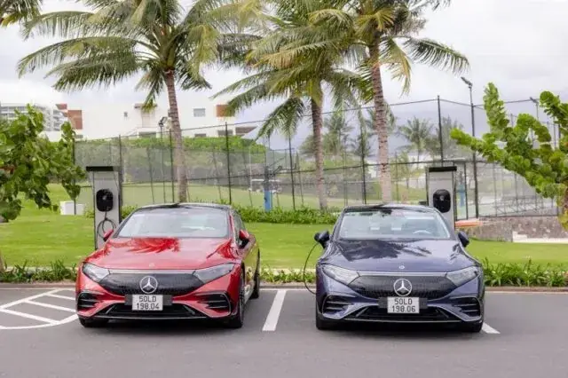 Xe Ô Tô Điện Mercedes-benz