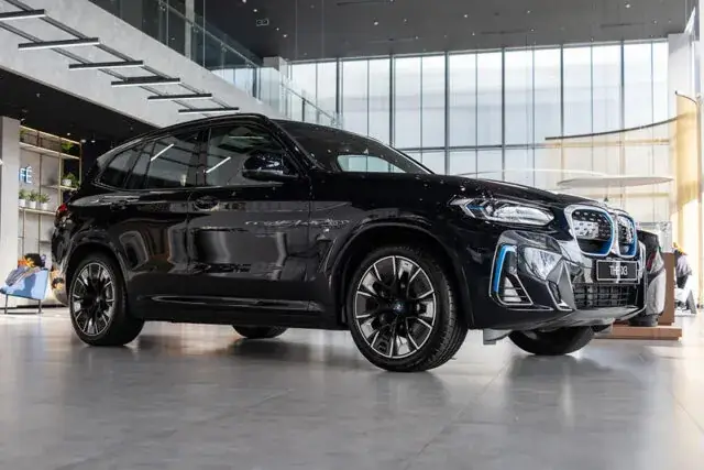 Xe Ô Tô Điện Bmw