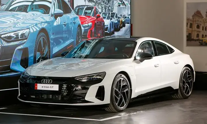 Xe Ô Tô Điện Audi