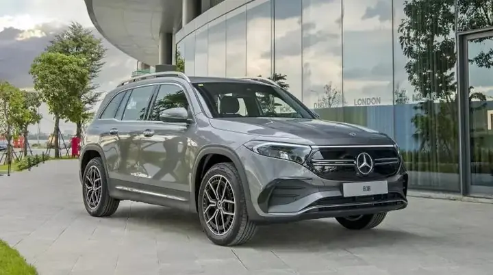 Mercedes-benz Eqb