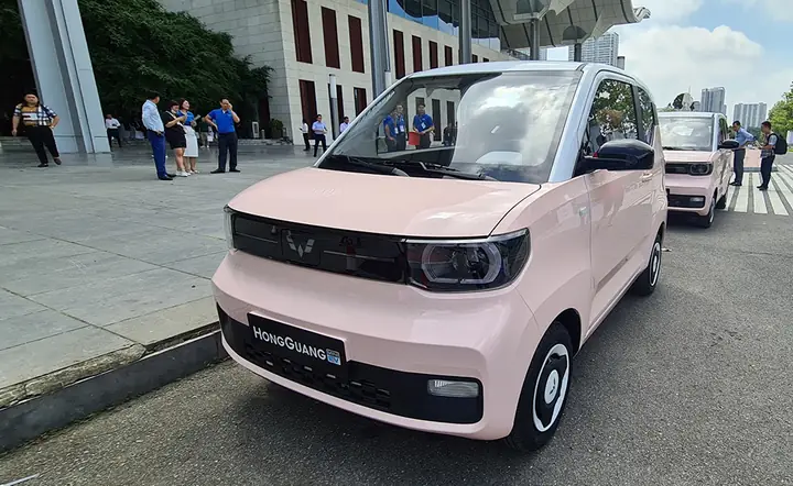 Công Nghệ Pin Và Phạm Vi Hoạt Động Thực Tế