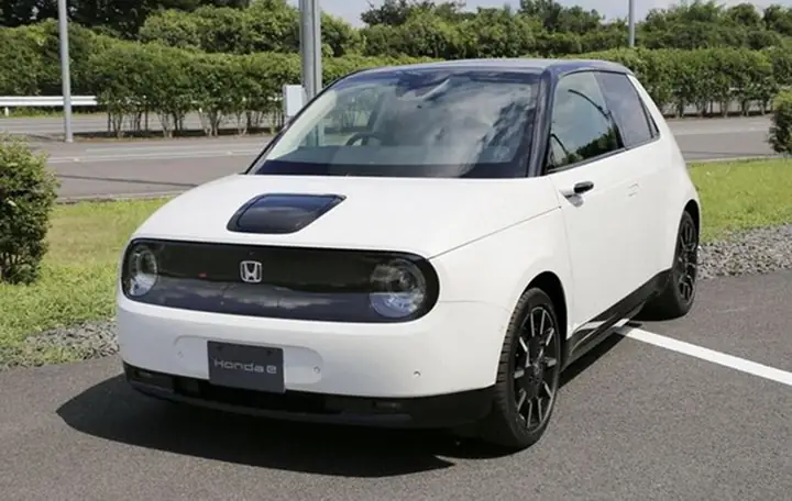 Những Loại Cảm Biến An Toàn Trong Xe Ô Tô Điện Nhật Bản