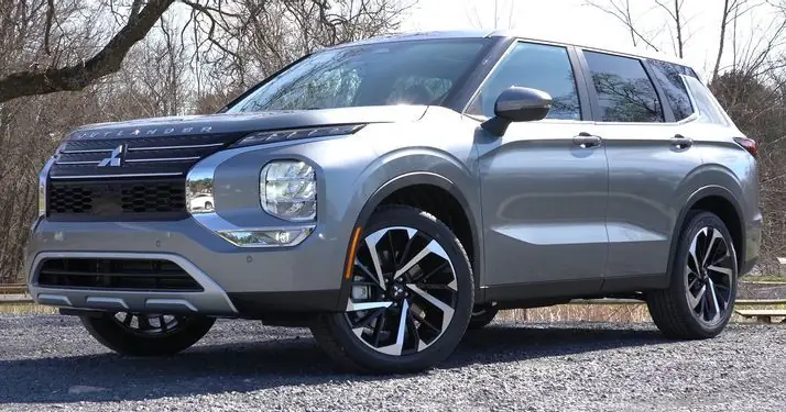 Sự Phát Triển Của Công Nghệ Xe Ô Tô Điện Tại Nhật Bản