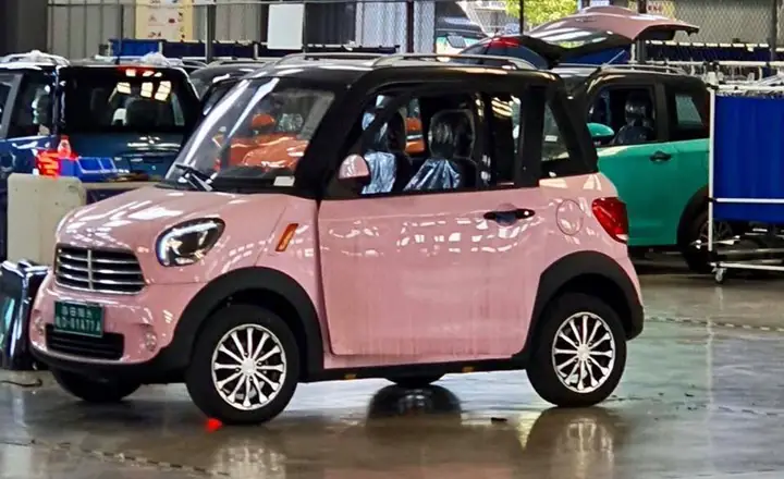 Xe Ô Tô Điện Mini Thái Lan Thiết Kế Nhỏ Gọn