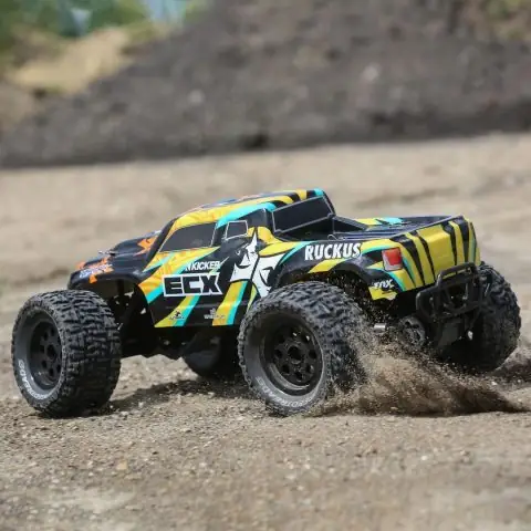 Xe Ô Tô Điều Khiển Chạy Bằng Xăng: Khám Phá Từ A Đến Z