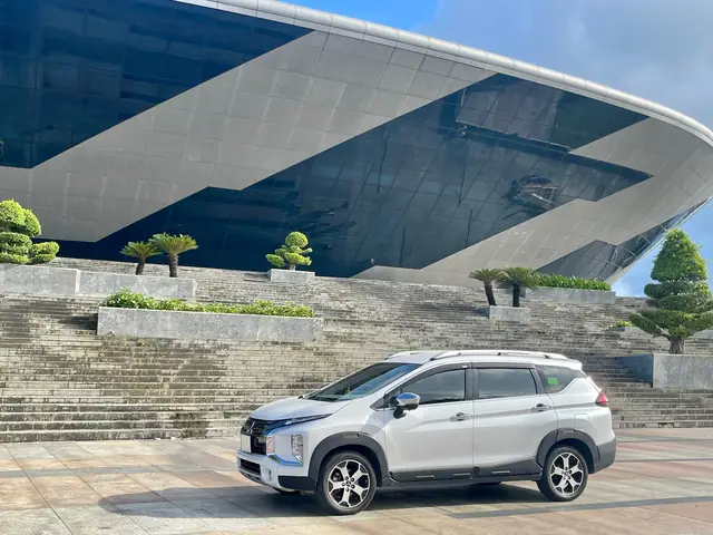 Thuê Xe Du Lịch 7 Chỗ Đà Nẵng.