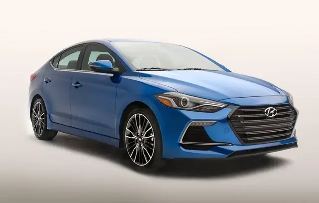 Đánh Giá Chi Tiết Hyundai Elantra Sport 2023: Có Gì Đặc Biệt?