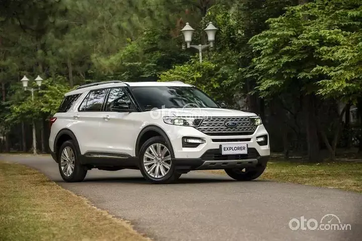 Thã´ng Tin Xeâ Ford Explorer 2025