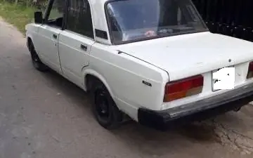 Một Số Mẫu Xe Khác Thường Xuyên Xuất Hiện Trong Phân Khúc Xe Ô Tô Giá 20 Triệu