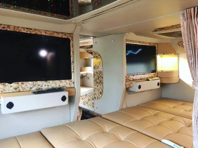 Đặc Điểm Nổi Bật Của Các Dòng Xe Giường Nằm Hiện Đại