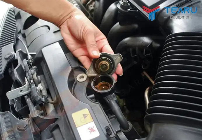 Cách Xử Lý Khi Xe Bị Hao Hụt Nước Làm Mát