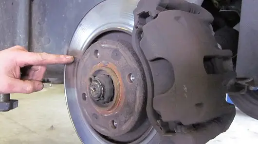 Bó Phanh Hoặc Phanh Tay Bị Kẹt