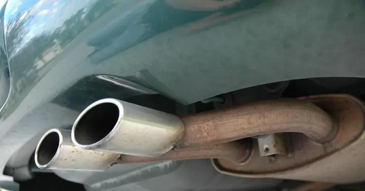 Đường Ống Xả Bị Nghẹt Hoặc Bóp Méo