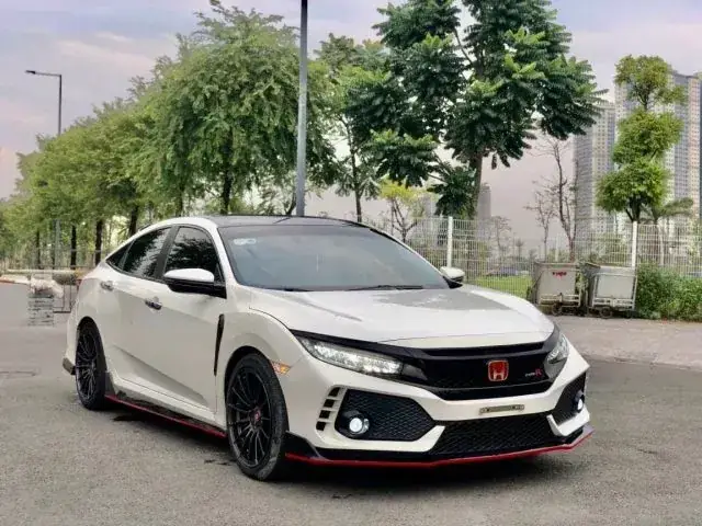 Trải Nghiệm Lái Thể Thao