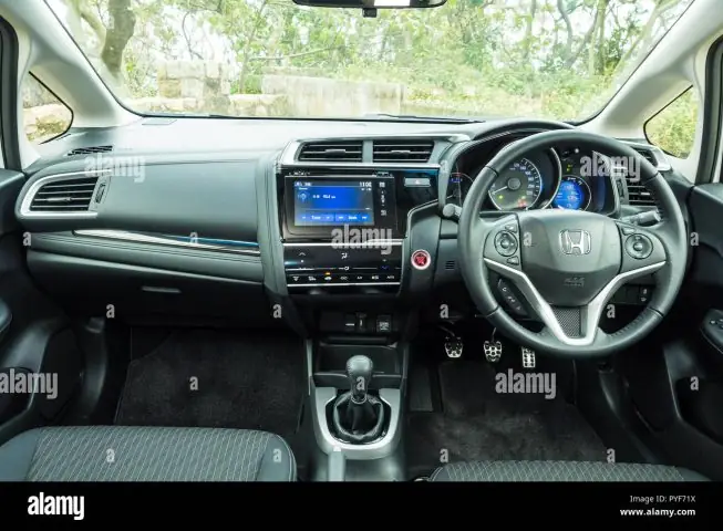 Ngoại Thất Năng Động Và Phong Cách Của Xe Ô Tô Jazz Rs