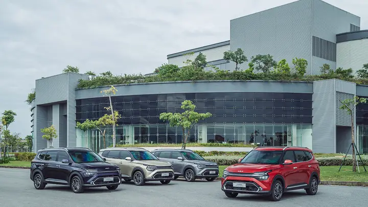 Kia Carens Thế Hệ Mới: Mẫu Xe Suv 7 Chỗ Dành Cho Gia Đình Trẻ