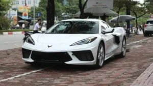 Xe Ô Tô Ký Hiệu Chữ V: Những Ý Nghĩa Và Ý Định Thiết Kế Phổ Biến