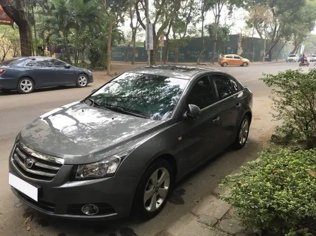 Xe Ô Tô Lacetti 2010: Đánh Giá Chi Tiết Từ A Đến Z