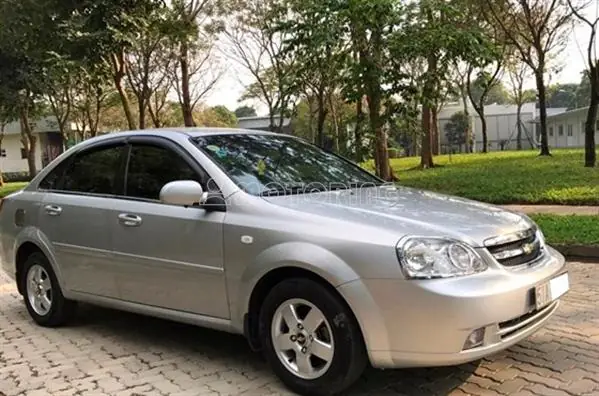 Đánh Giá Chi Tiết Xe Ô Tô Lacetti 2012: Lựa Chọn Kinh Tế Cho Người Dùng Thông Thái
