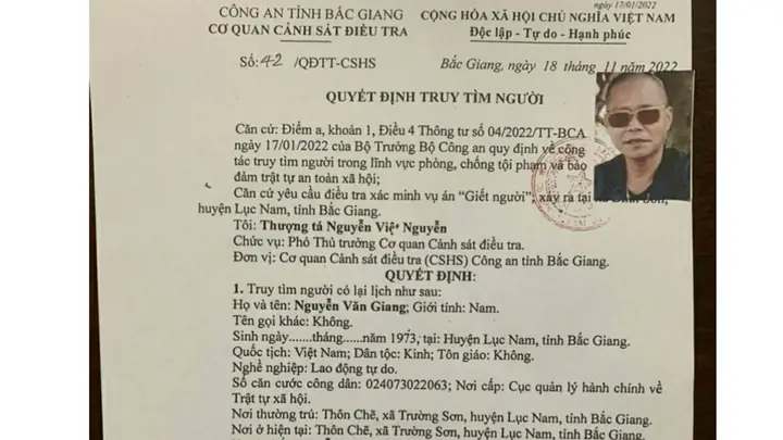 Xe Ô Tô Lao Xuống Ruộng