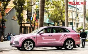 Bentley Bentayga Màu Hồng