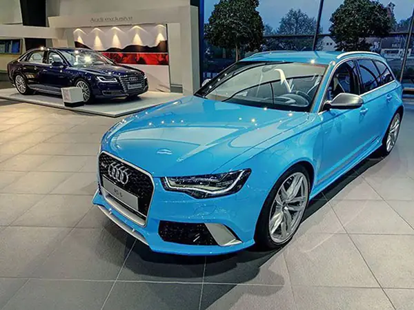 Xe Ô Tô Màu Nào Bền Nhất? Hướng Dẫn Chọn Màu Sơn Cho Độ Bền Dài Lâu