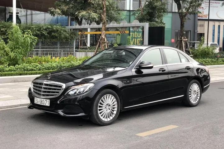 Các Màu Xe Ô Tô Dễ Bẩn Nhất