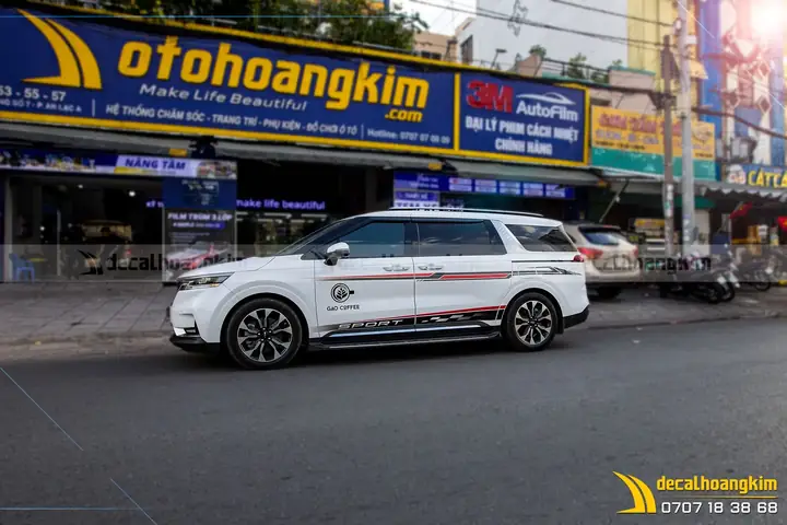 Xem Xét Kích Thước Và Vị Trí Dán