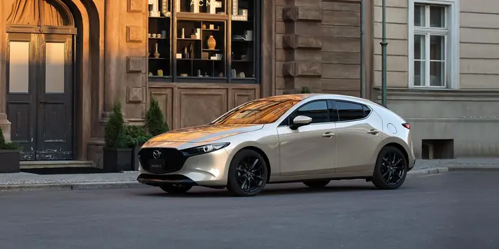 Giá Xe Ô Tô Mazda 3 Hatchback Mới Nhất Hiện Nay