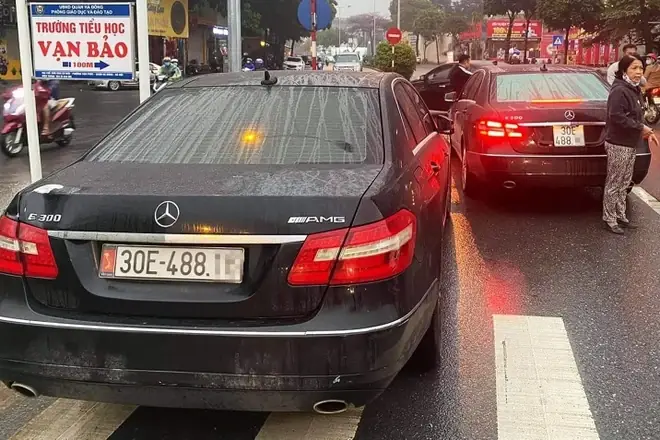 Xe Ô Tô Mẹ Bồng Con Là Gì? Rủi Ro Và Cách Nhận Biết Xe Nhập Lậu, Xe Ngân