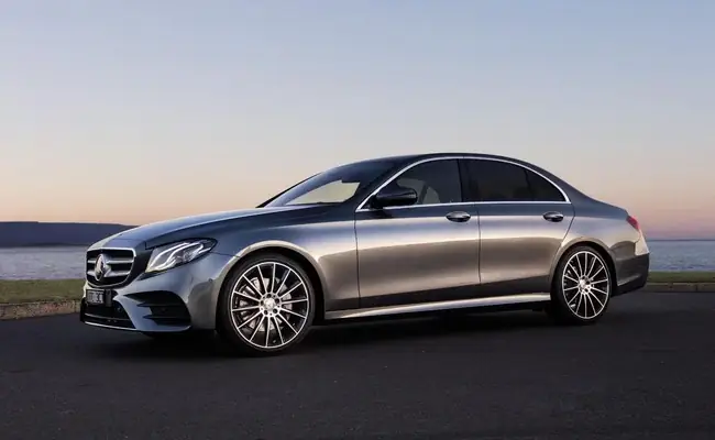 Bình Ắc Quy Ô Tômercedes E200 Là Loại Ắc Quy Gì?