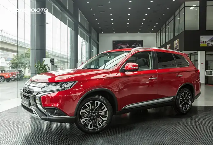Nếu Đang Tìm 900 Triệu Mua Xe 7 Chỗ Nào Phù Hợp Cho Gia Đình Thì Nên Tìm Đến Mitsubishi Outlander