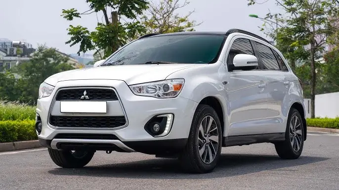 Xe Ô Tô Mitsubishi 5 Chỗ Cũ: Cẩm Nang Mua Bán & Đánh Giá Toàn Diện