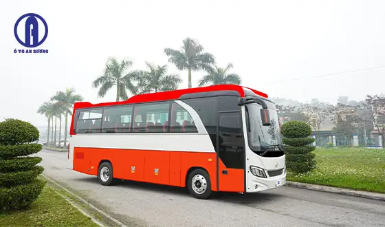 Xe Ô Tô Mitsubishi Fuso 29 Chỗ Xe Tang: Tổng Quan & Tư Vấn Mua Bán