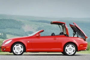 Lịch Sử Và Sự Phát Triển Của Xe Mui Trần 2 Cửa