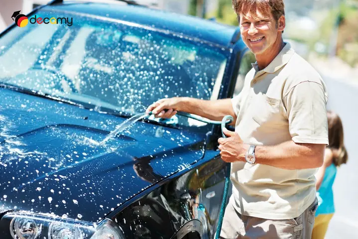 Tự Rửa Xe Ô Tô Tại Nhà Ở Đức Là Phạm Pháp?