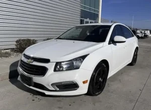 Xe Ô Tô Nổ Không Đều: Nguyên Nhân, Cách Khắc Phục Và Kinh Nghiệm Bảo Dưỡng