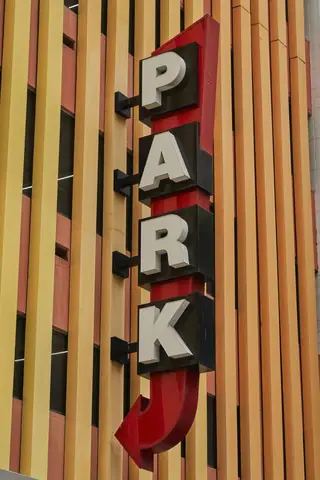 Bỏ Quy Định Về Chỗ Đỗ Xe Tối Thiểu, Hồi Sinh Các Thành Phố