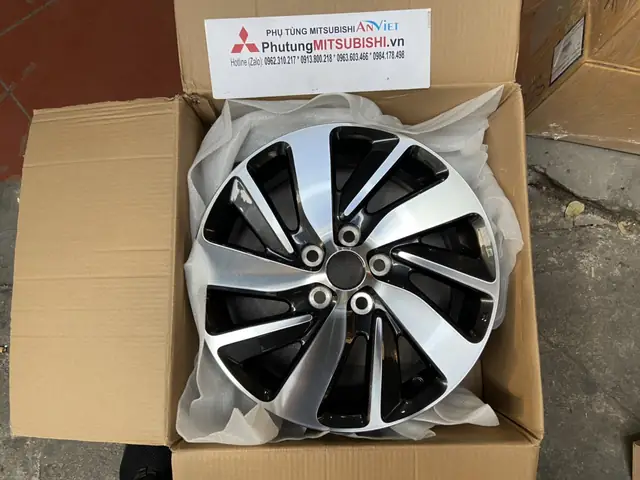 Quyền Lợi Của Khách Hàng Khi Mua La Zăng Xe Tại Phụ Tùng Mitsubishi An Việt: