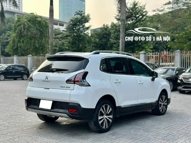 Đánh Giá Tình Trạng Thực Tế Của Mẫu Ô Tô Cũ Peugeot 3008 2018 Màu Trắng