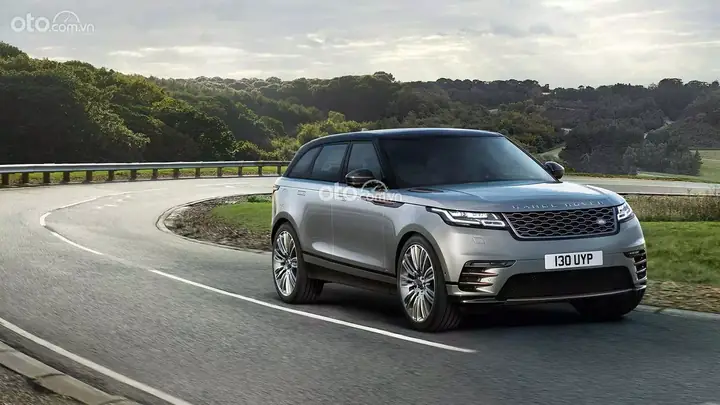 Giá Xe Land Rover Range Rover Velar Tháng 12/2025