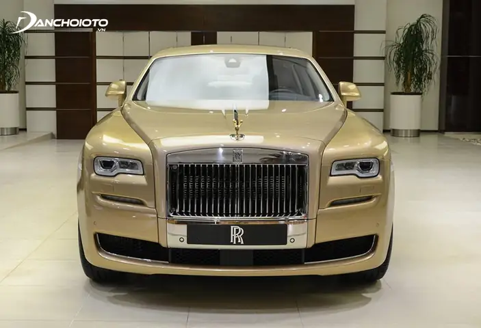 Giá Xe Rolls Royce Ghost (4 Chỗ) Tháng 8/2024